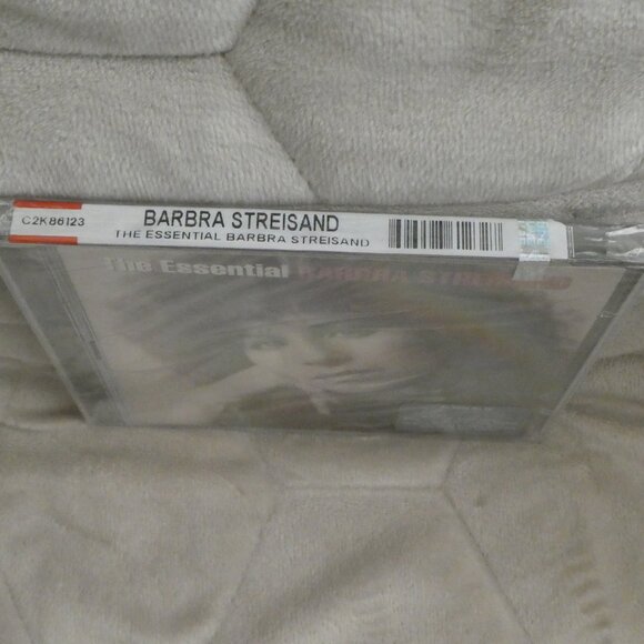 The Essential Barbra Streisand 2 CD Set- Sealed - Picture 5 of 7